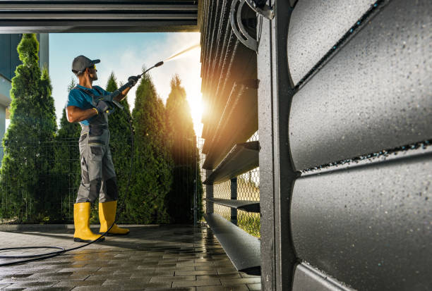 Best Pressure Washing Brick  in Leetonia, OH